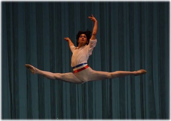 池本さんパリの炎